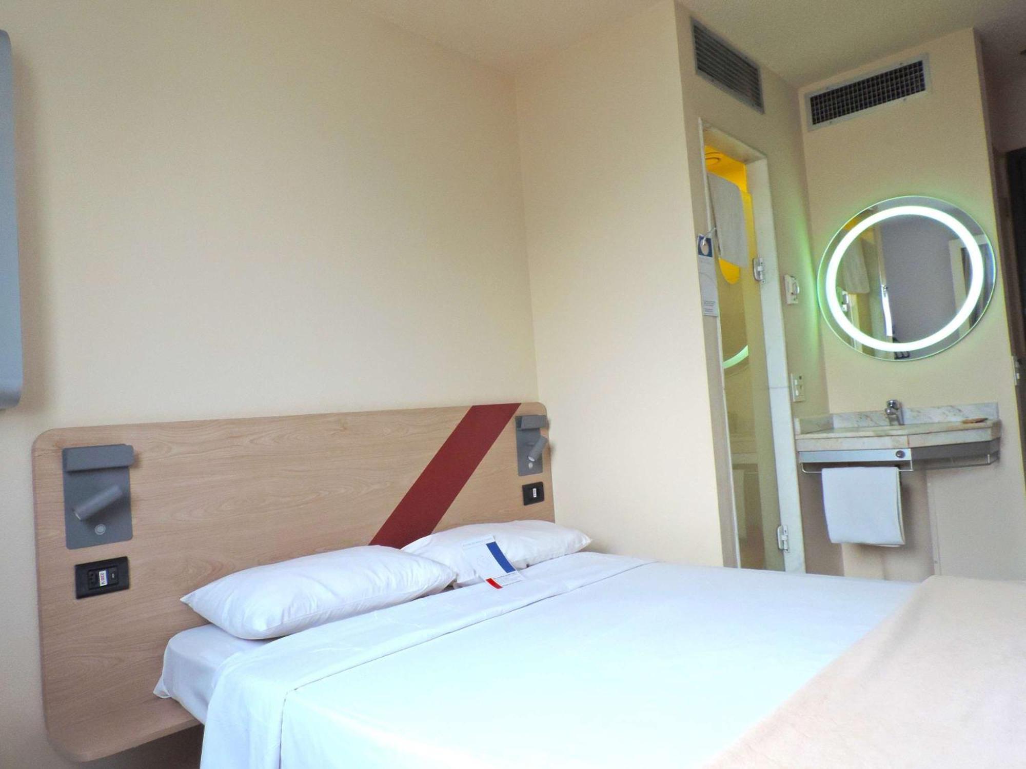 Ibis Budget Sao Paulo Paulista Экстерьер фото
